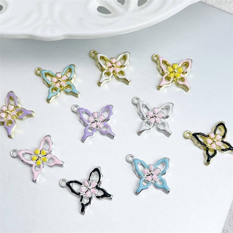 En gros 50 pcs/lot goutte d'hu - Men Accessories Locket avis et prix